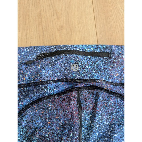 Lululemon‎ Speed Tight V Strive Multi Black RARE "Mermaid" Size 8 W5AGQS - Picture 2 of 14